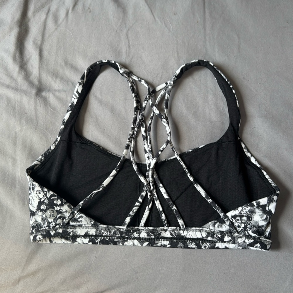 Lululemon Free to Be Zen Bra - Picture 2 of 4